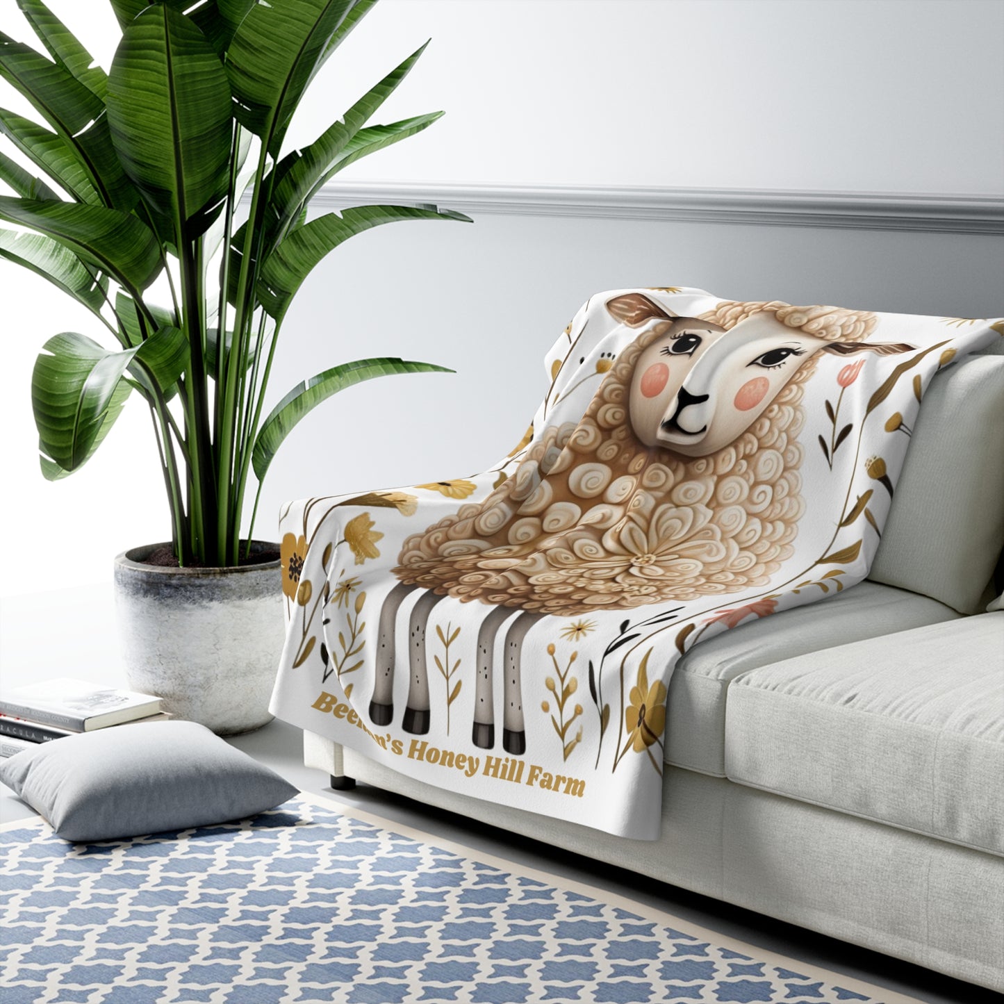 Lamb Cozy Sherpa Fleece Blanket with Floral Design - Perfect for Home Decor and Gifting